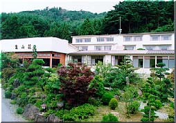 亀山荘画像